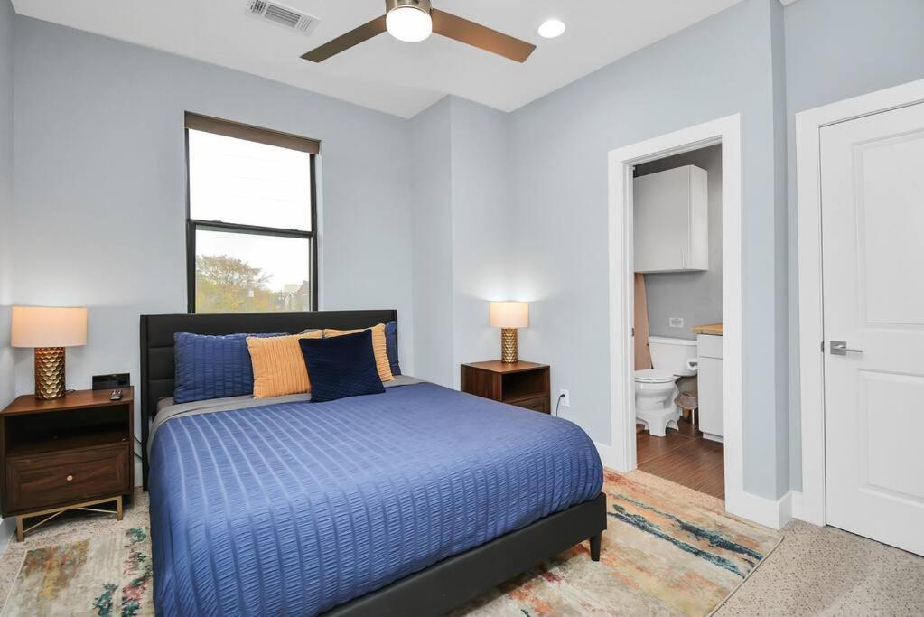 Skyline Views - Sleeps 10 Home Near Downtown هيوستن المظهر الخارجي الصورة